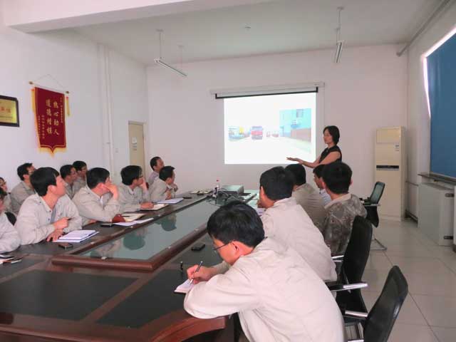 新啟元對QHSE體系運(yùn)行情況進(jìn)行評估分析——中捷石化集團(tuán)新聞